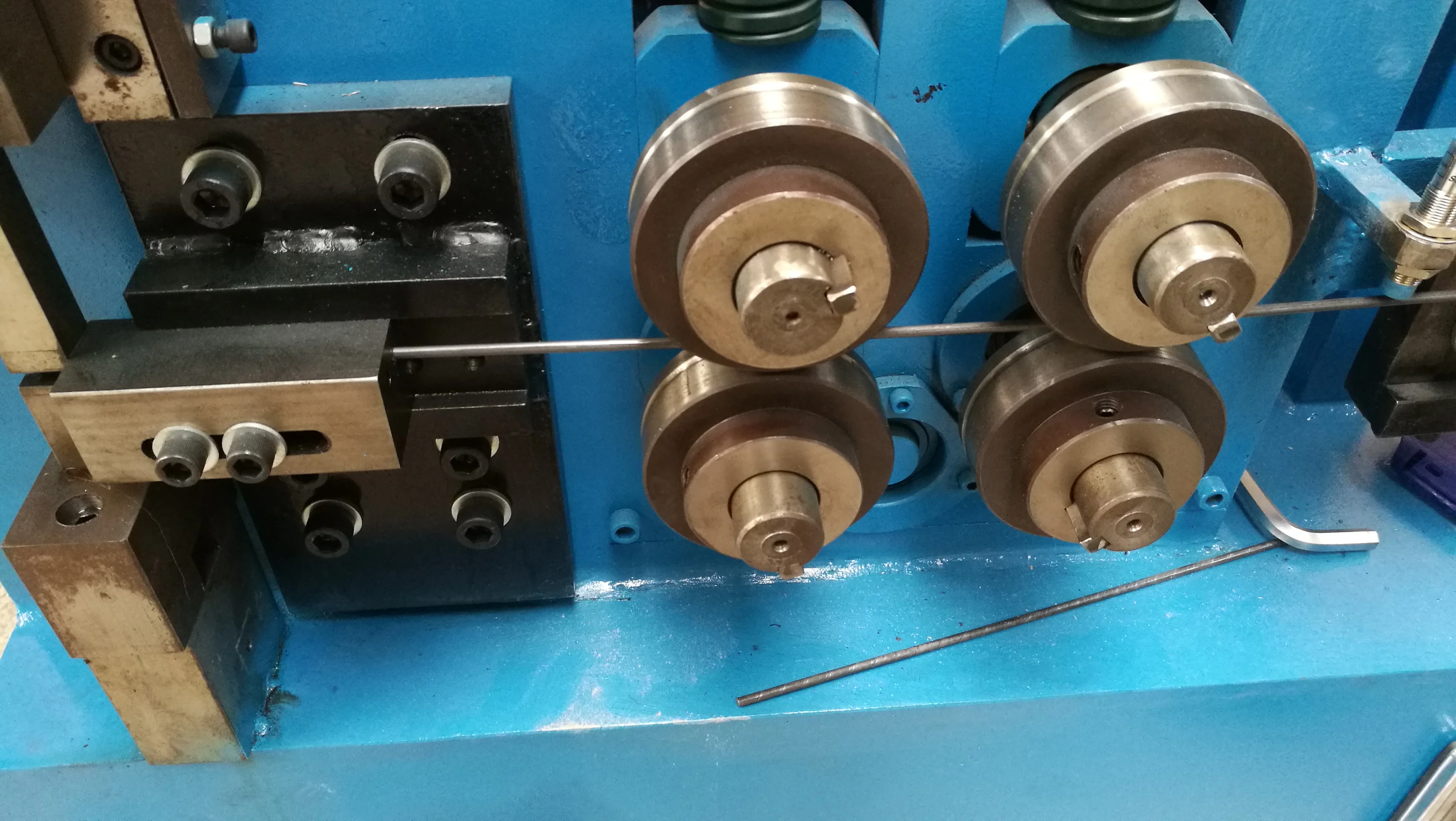 Qipang 16mm Round/flat Bar Iron Carbon Steel Coil Straight Roller