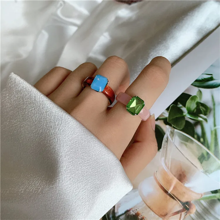 

Korean Trendy Colorful Resine Rhinestone Geometric Full Finger Resin Acrylic Ring For Women Jewelry
