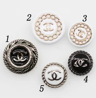 

Hot High Quality Diamond Metal Shank Crystal Metal Clothes Buttons apply to sewing clothing decoration