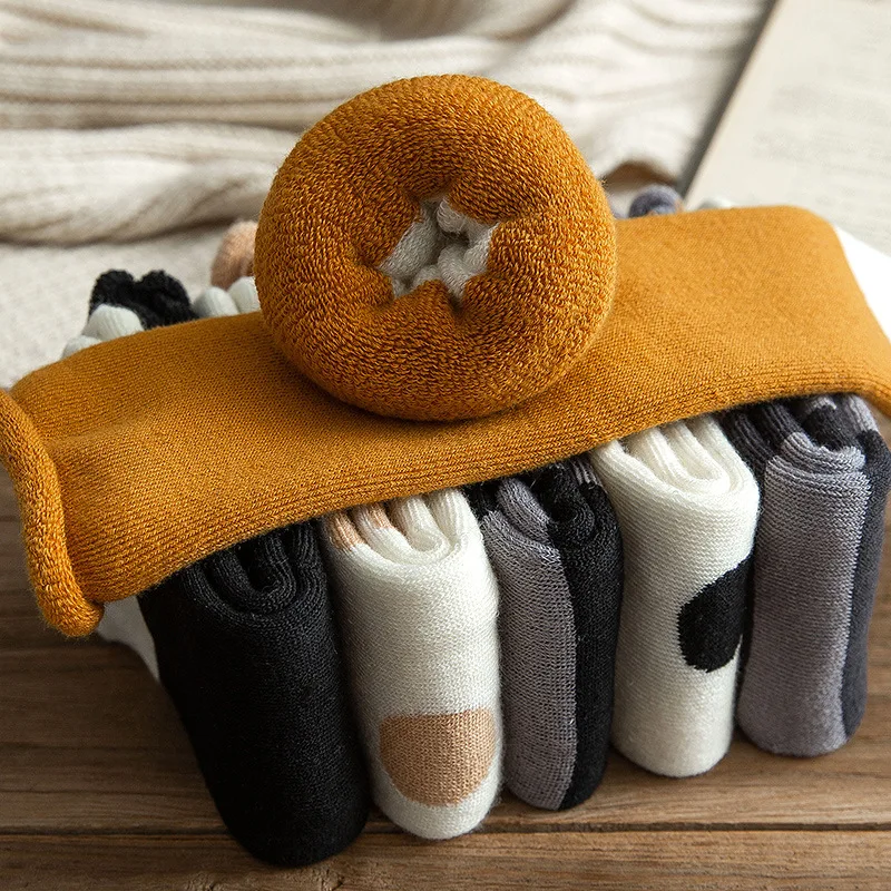 

High quality fuzzy cat's paw cute cartoon thickened warm autumn winter tube sleep socks house slipper socks for female, Custom color womens sleeping socks