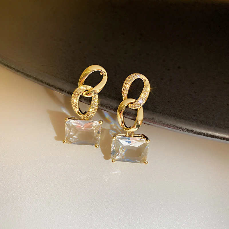 

trendy fashion crystal chain drops earrings resin