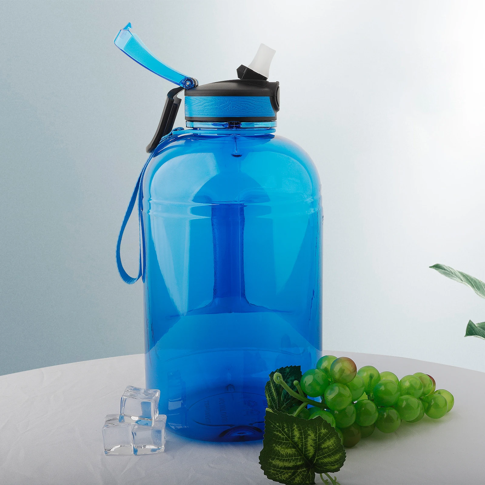 

Amazon top seller outside eco friendly sports 2.2 L plastic Bottle Student like Frosted Water Bottle, Customized color