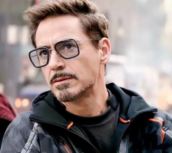 

2021 Avengers New Style Iron Man Sunglasses 18 colors Tony Stark Square Sunglasses