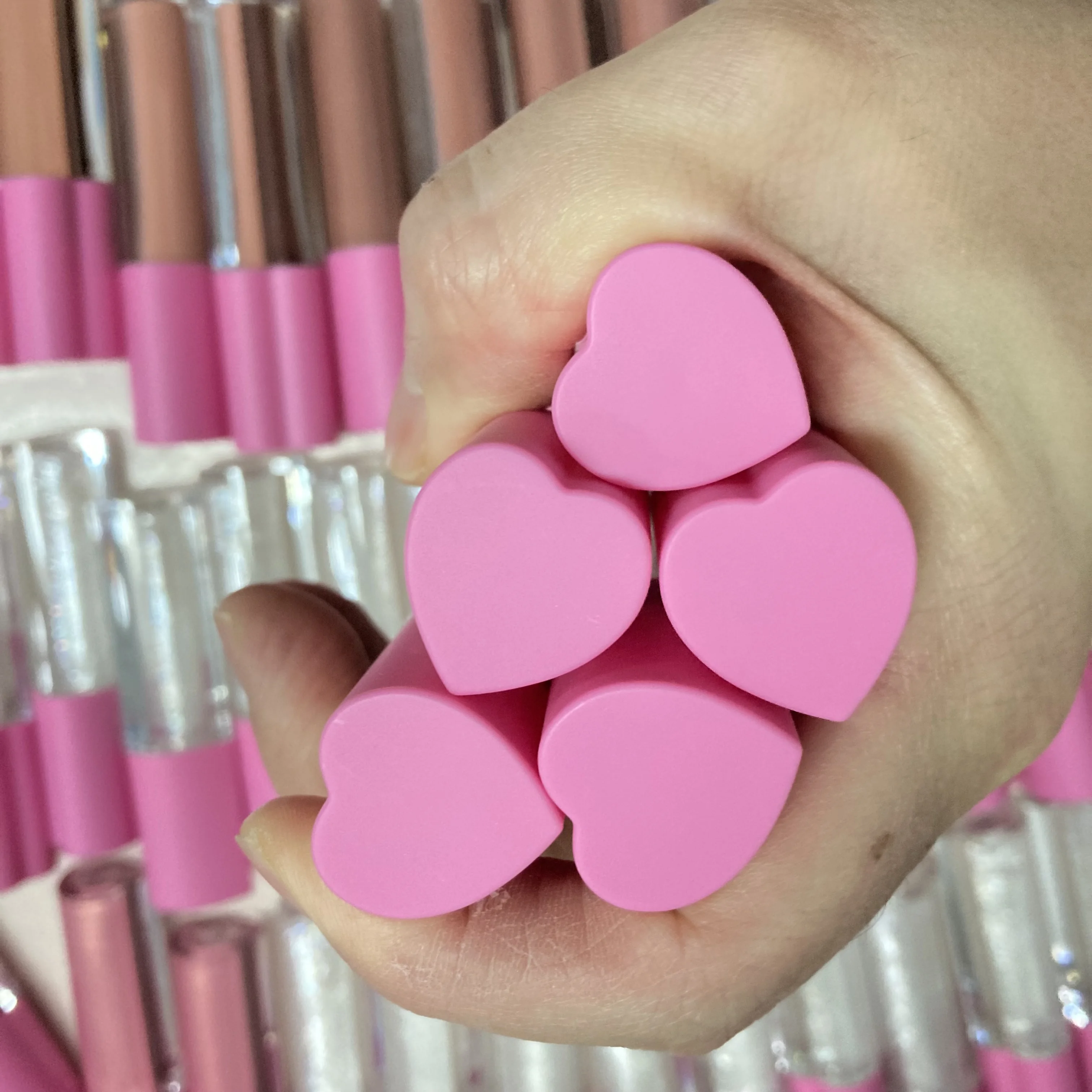 

Custom heart lip gloss tubes labels hot pink vegan glossy lip gloss private label