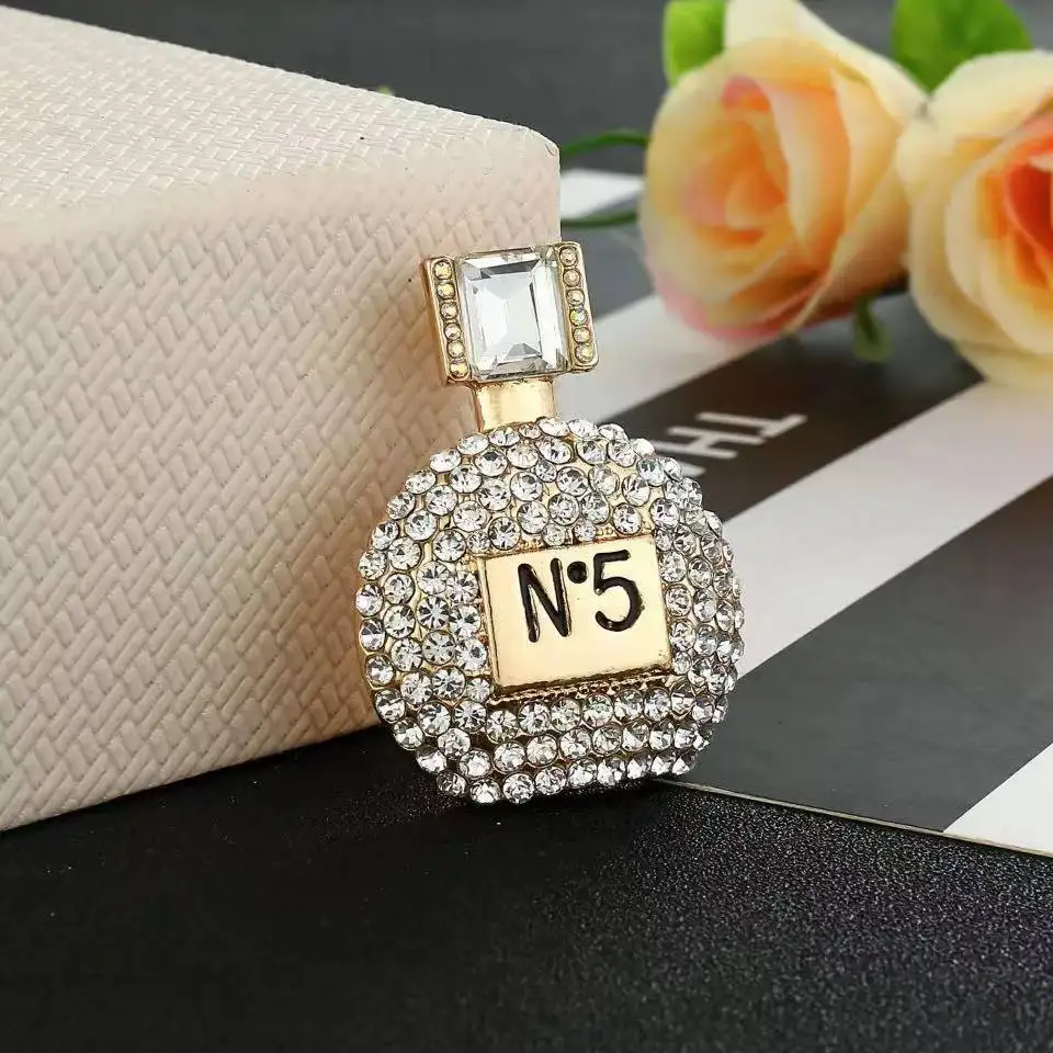 

Rhinestone Perfume NO.5 Bottle Brooches for Women Enamel Pins Fashion Jewelry Brooch Geometric Bottle Brooches, Gold