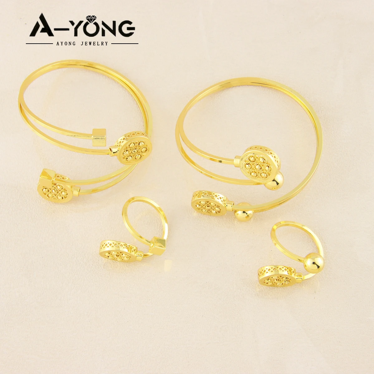 Factory wholesale Jewelry Set Gold Adjustable Ring and Bracelet Set Women's Open 18k Gold Plated Bracelet