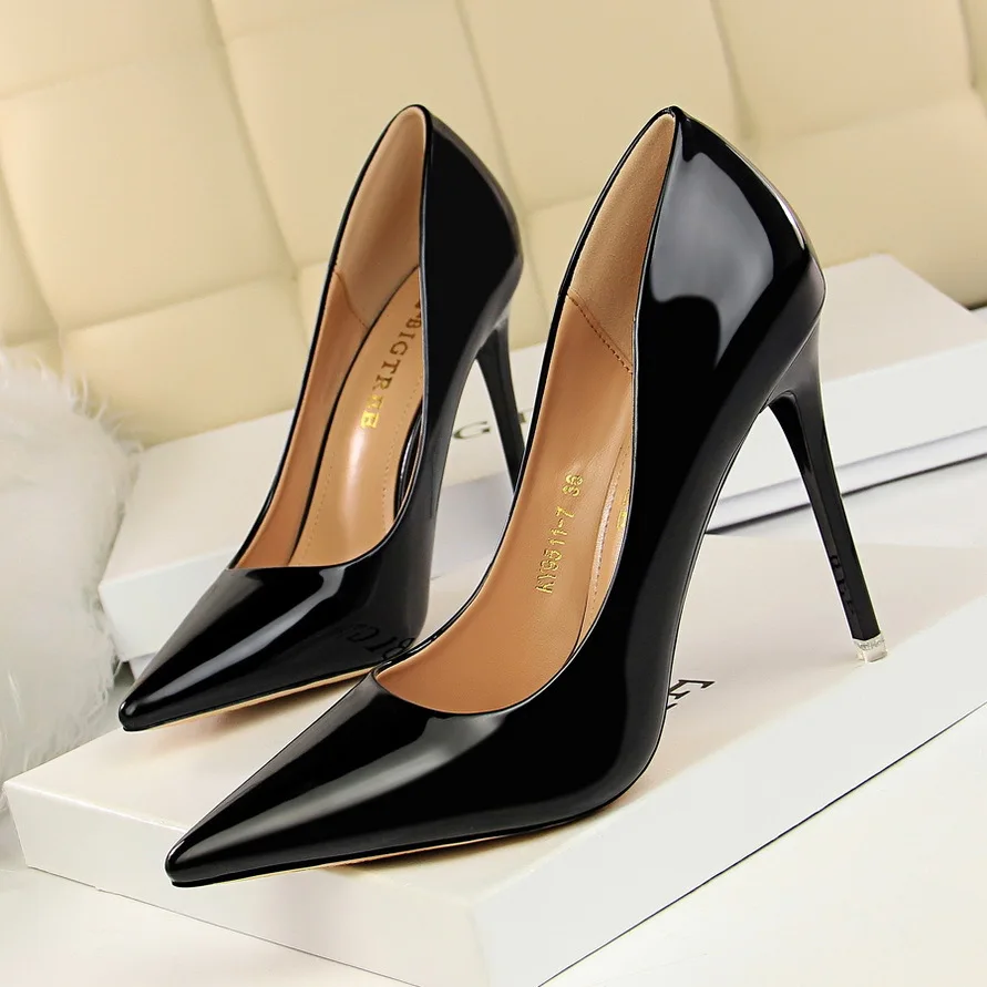 

Wholesale Custom 2020 Fashion European High Heel Black Wedding Shoes For Women, Black, gold, silver, champagne, grey, bronze