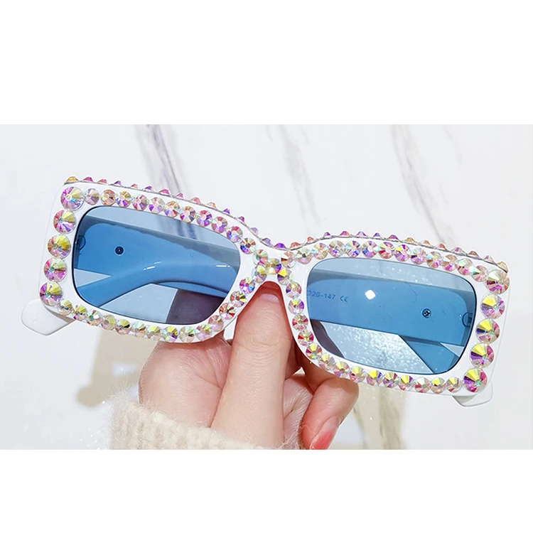 

Kenbo Eyewear 2021 Rhineston Sunglasses Luxury Small Square Sunglasses Rhinestone Diamonds Women Bling Sunglasses