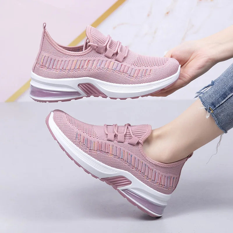 

Women's sport shoes factory price Suka Hot Sale Breathable Cheap Fly Knit Flats Fashion Sneakers Women's Casual Shoes, Customized