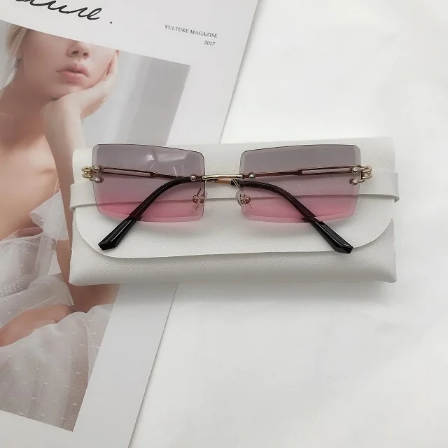 

Fashion Glasses Pouches Eyewear PU Bag Leather Sunglasses Case Packaging, White.black