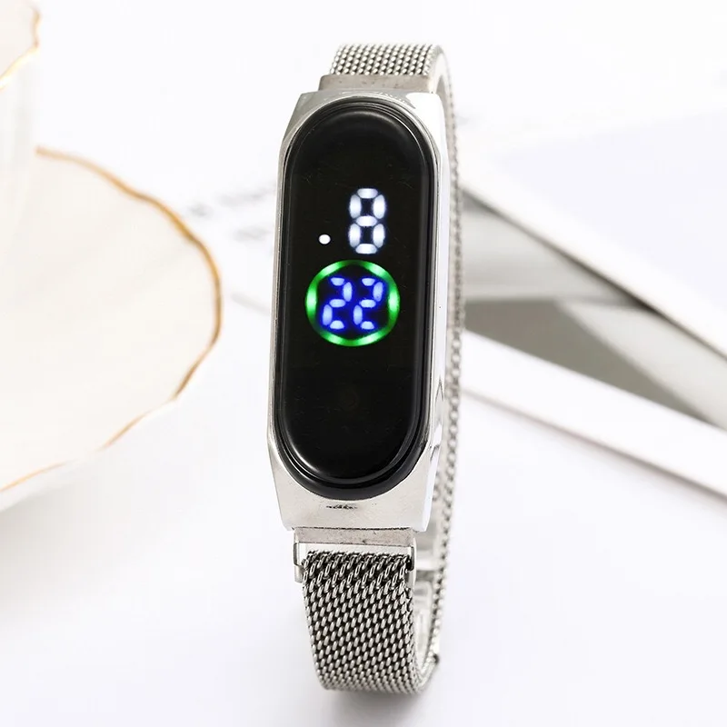 

wholesale watch 2021 factories custom ladies magnetic band quartz digital timeless watch men sports watches army, Red/ white/ blue