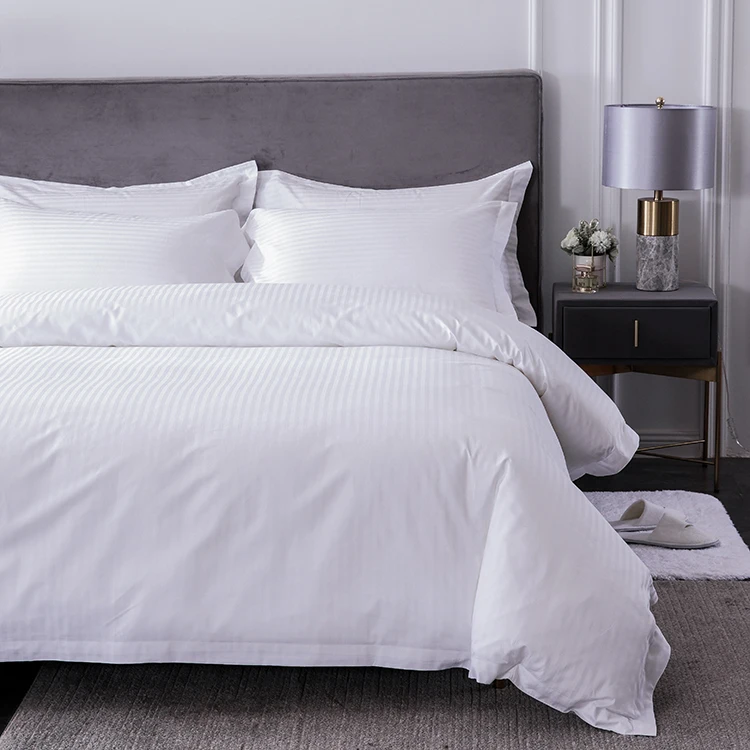 
Easton Hotel supplies customizable high quality 100% cotton hotel bedding sets comforter bedsheets bedding set 