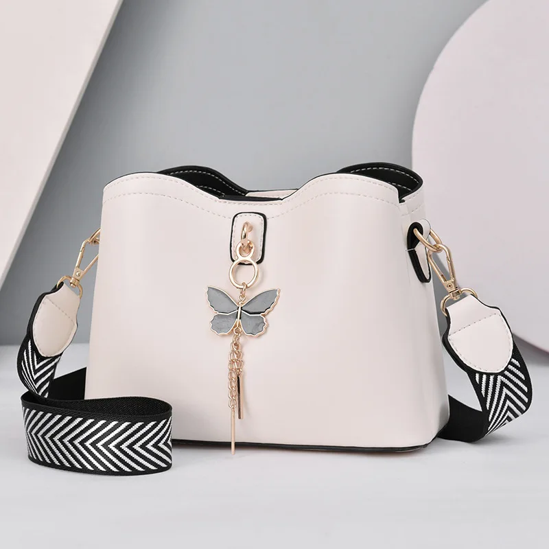 

New Butterfly Luxury Metal Pendant Bucket Bag Ladies Fashion Designer Handbag