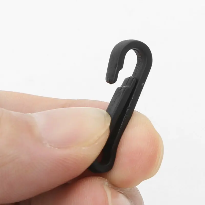 

A Pack of 100Pcs Plastic Clip Hooks Mini Carabiner Buckle Paracord Backpack Straps Bag Parts Multifunction Accessories