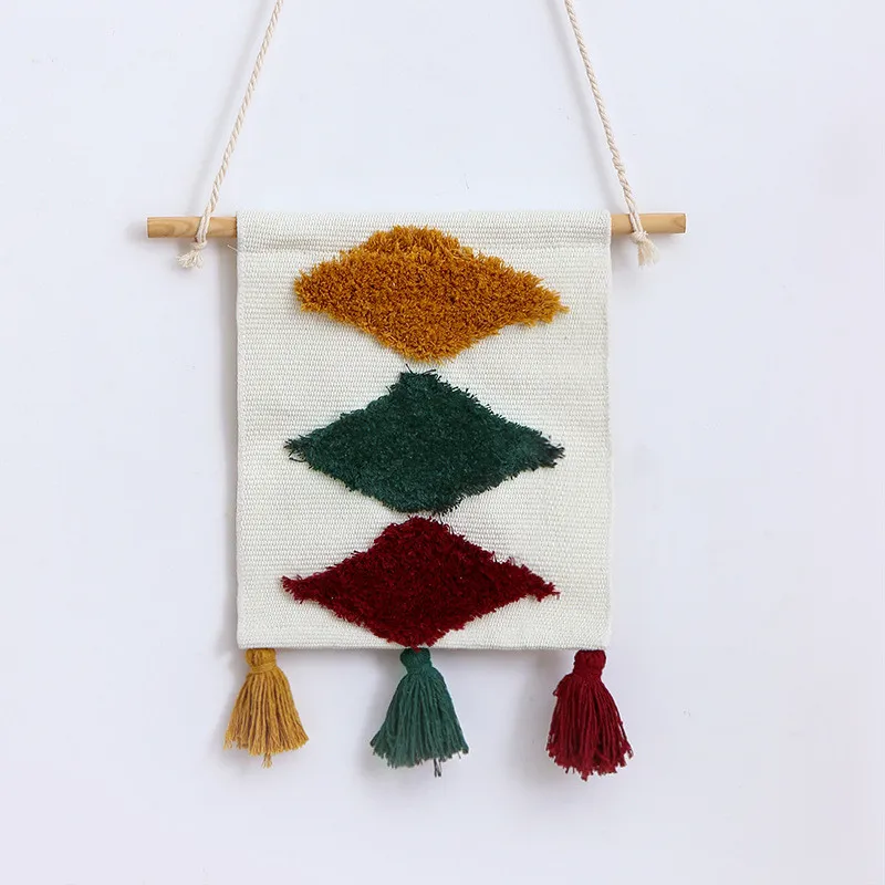 

Casual Luxury Attractive Premium Durable Carpet Wall Hanging Wall Hanging