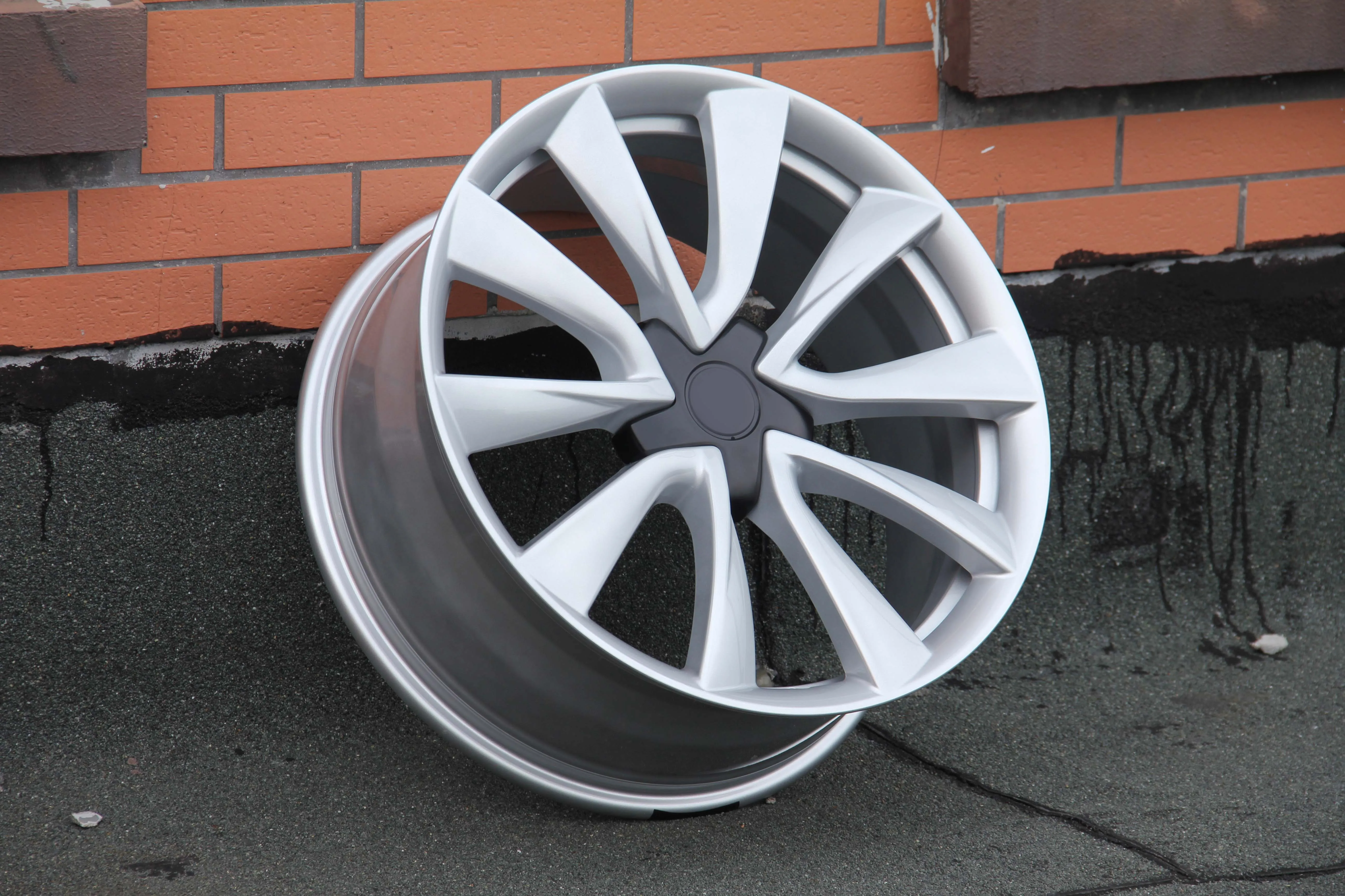 Cast wheels