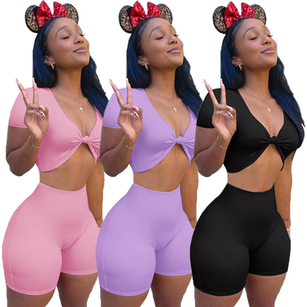 

Custom logo Women Two Sets Of Cute Solid Color Crop Top and Biker Shorts Tracksuits Hot Girls Slimming Bodycon Clothing