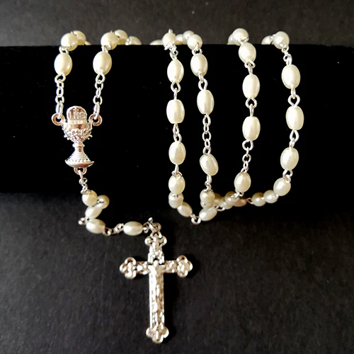 

Komi 2020 Hot Sell Rosary 5*7mm glass pearl Necklaces Religious Rosary Necklace for Pary