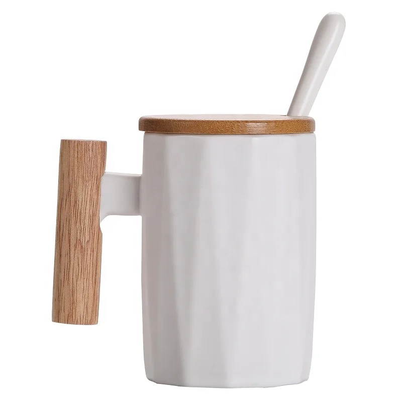 

Wholesale Wooden Handle Ceramic Coffee Mug Custom Logo Business Gift Box Package Personalized Ceramic Mug with Bamboo Lid, White, black