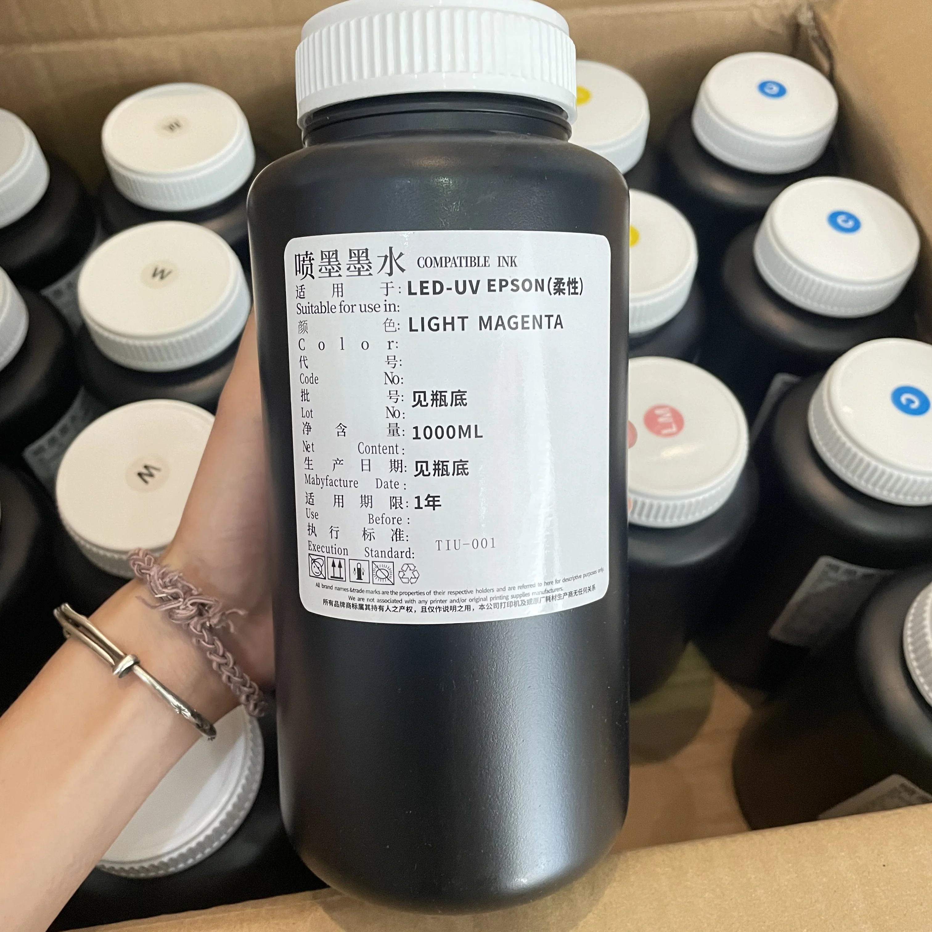 

EPS UV ink for inkjet 6090 UV flatbed printer with Xp600 4720 head