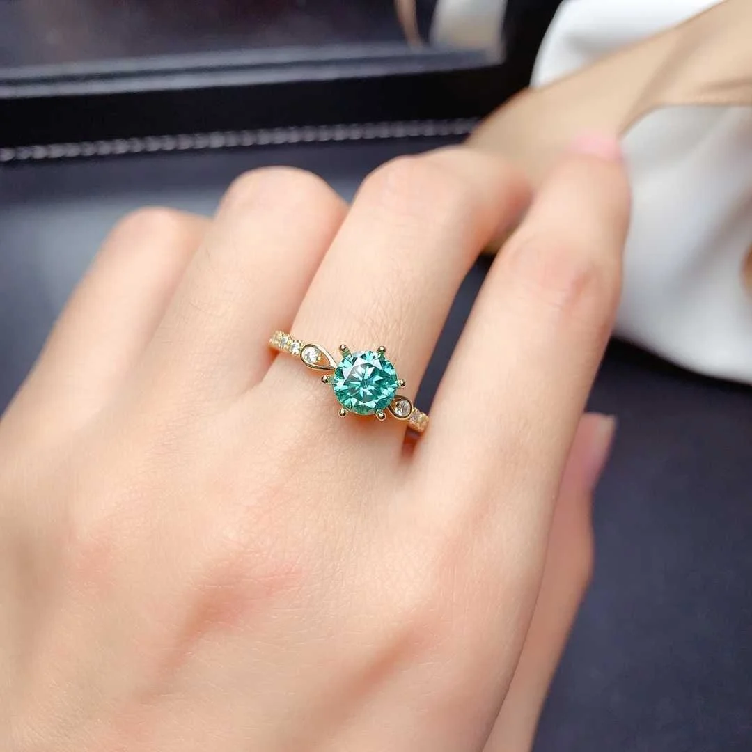 

Fashion Green Rings Exquisite Wedding Engagement Jewelry For Women Elegant Unusual Valentines Day Gift, Picture shows