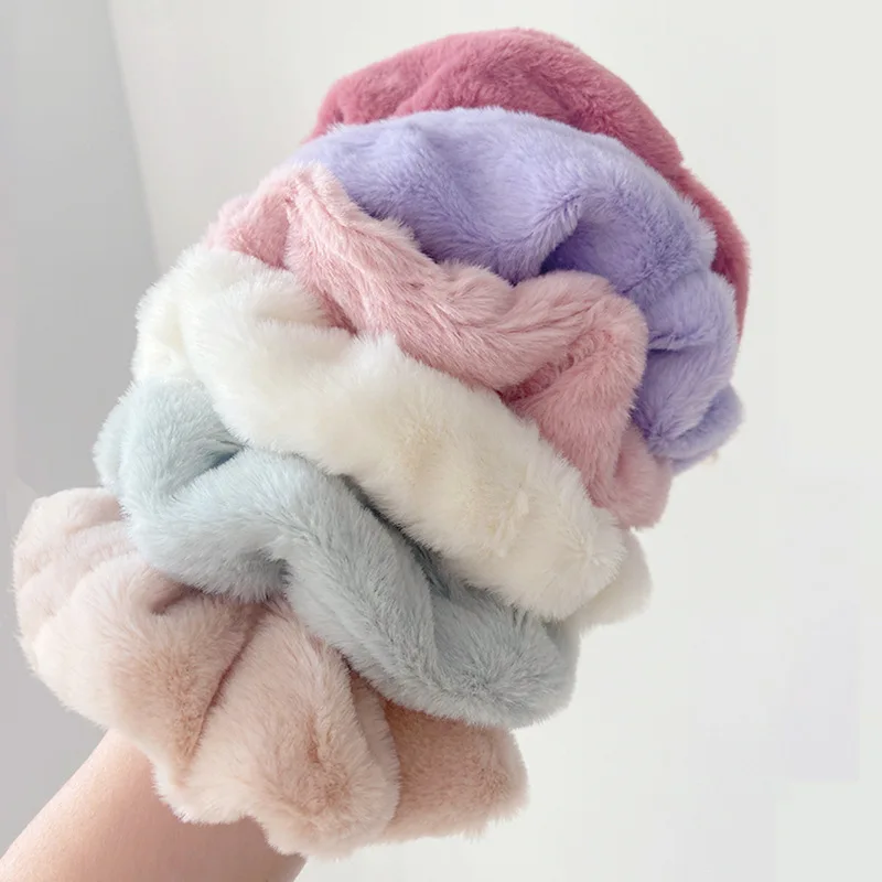 

Large cute Ins plush autumn and winter hair ring young girls wedding hair tie kids outdoor indoor hair accessories for women