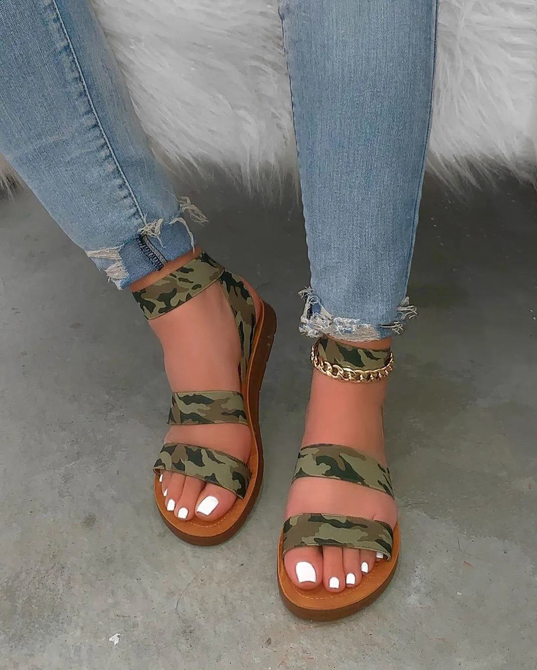 

Amazon AliExpress Hot Sale Sandal Women Casual Plus Size Leopard Print Flat Ankle Strap Shoes Sandal Women