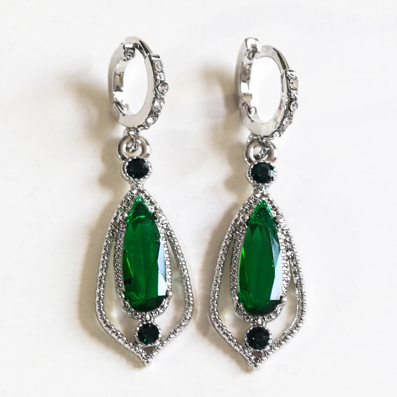 

Micro Inlaid Women Luxury Emerald Drop Earrings Green Gem Ear Pendants Jewelry, Silver