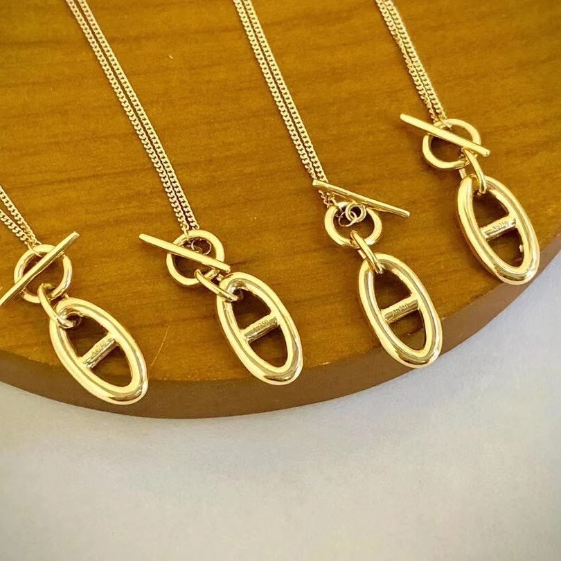 

custom 18K solid gold pendant necklace 2019 women necklace, Yellow gold/white