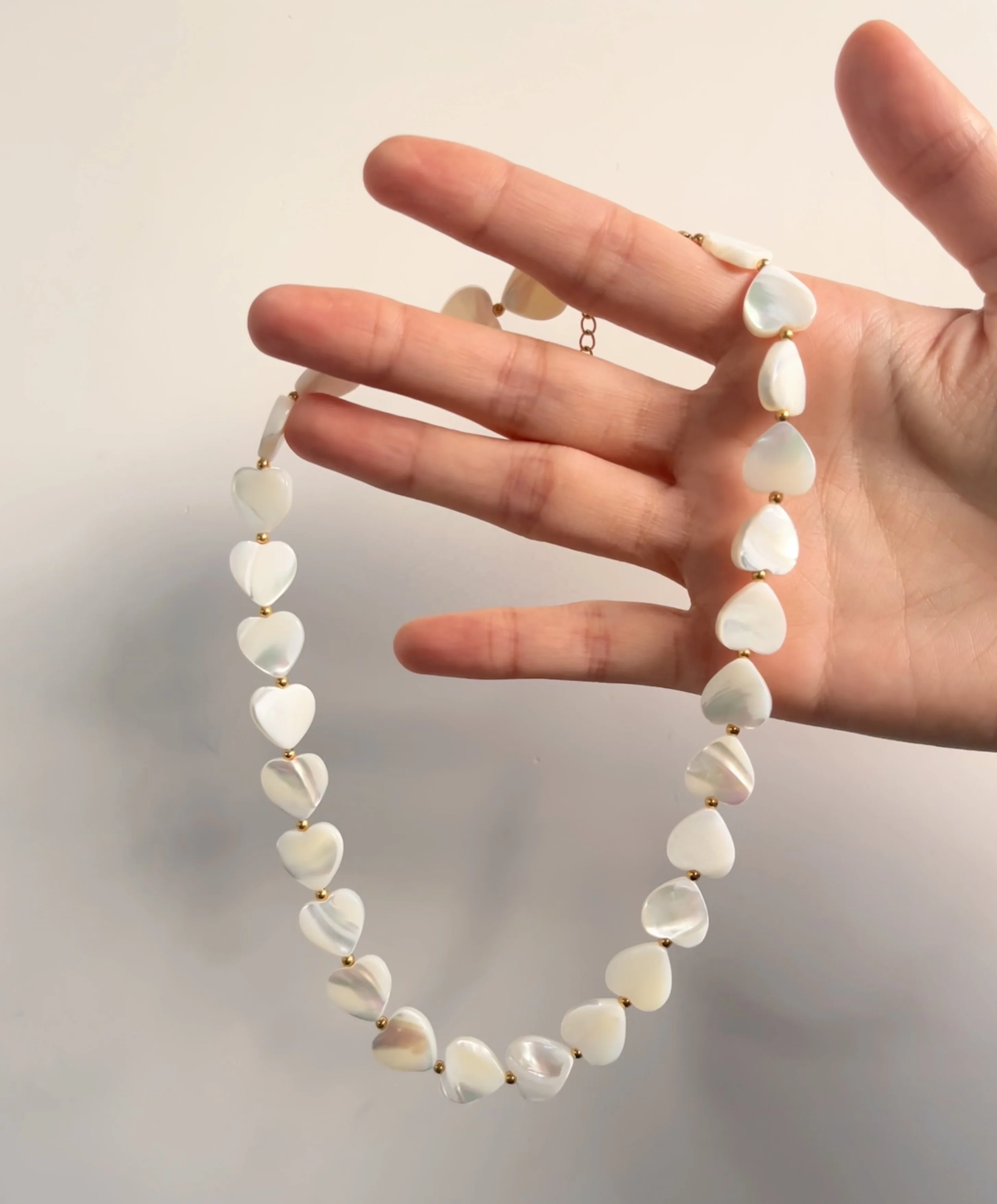 

Natural Shell Heart Star Necklace Beach Resort Boho Jewelry Handmade Bead Necklace Women Y2k Mother of Pearl Choker Necklace