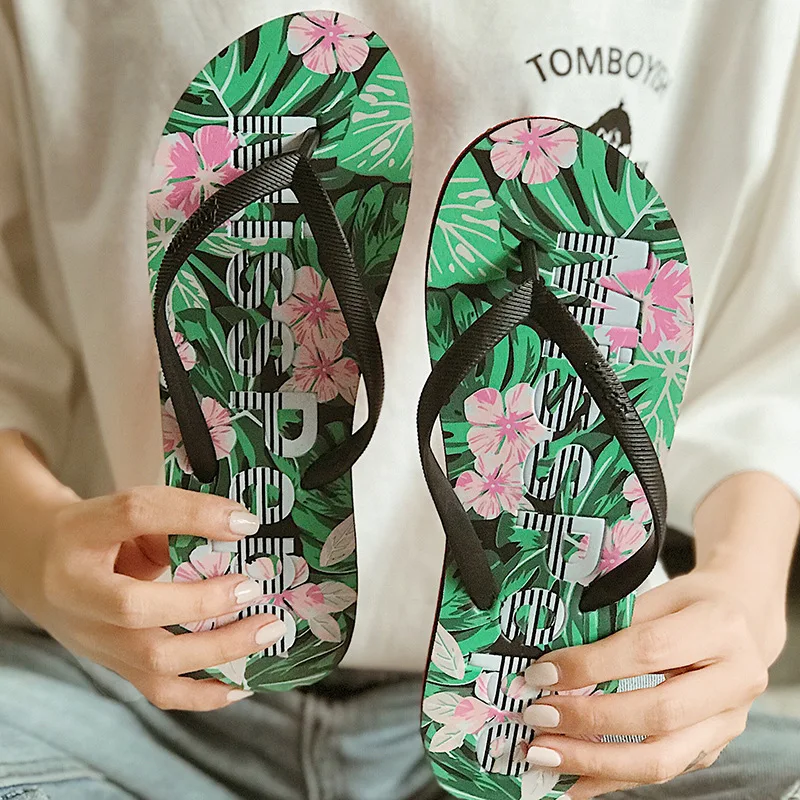 

2021 New fashion summer wholesale cheap women slippers flower women flip flops summer beach sexy rubber custom slippers