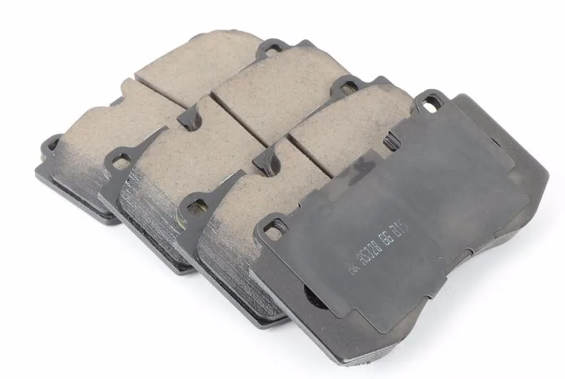 
Long service life truck brake pads for Nissan ud truck parts 