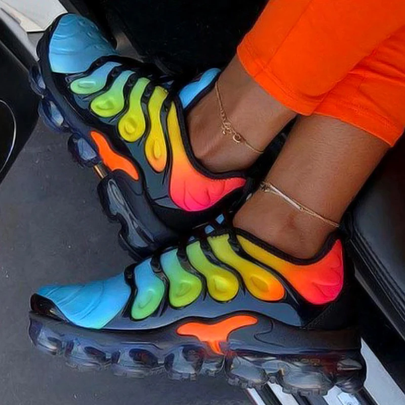 trendy gym shoes 2020