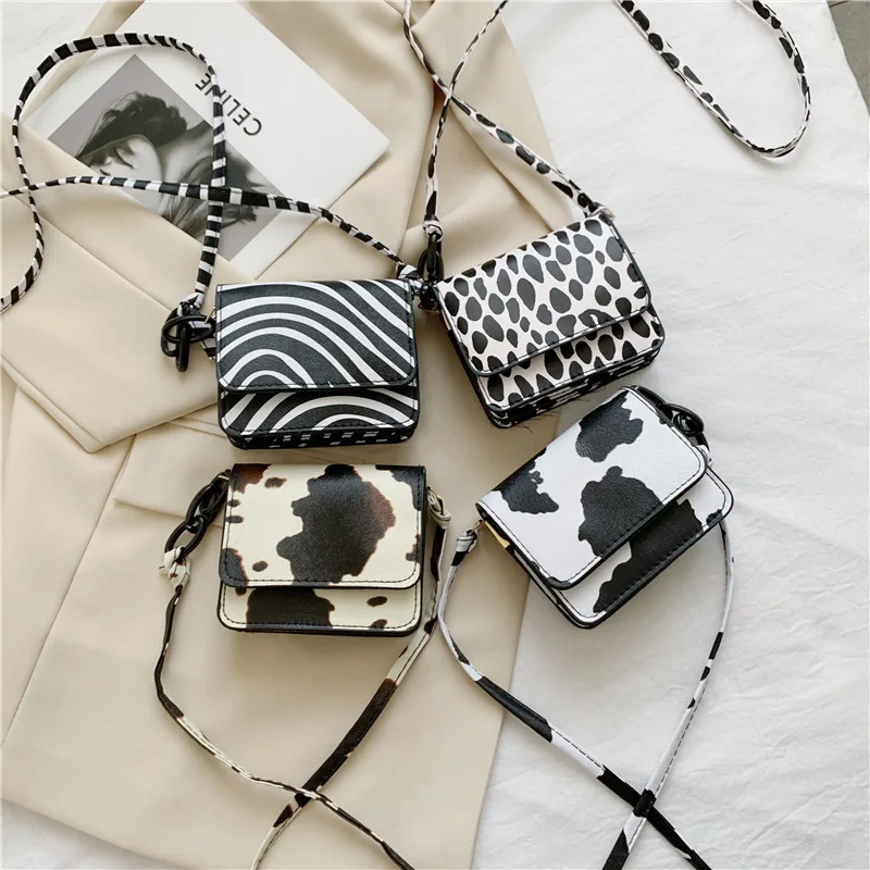 

FANLOSN Women Chains Mini Shoulder Purse Cow Print Handbags Cross Body Bag Mini Purse Bag, As the picture shown or you could customize the color you want