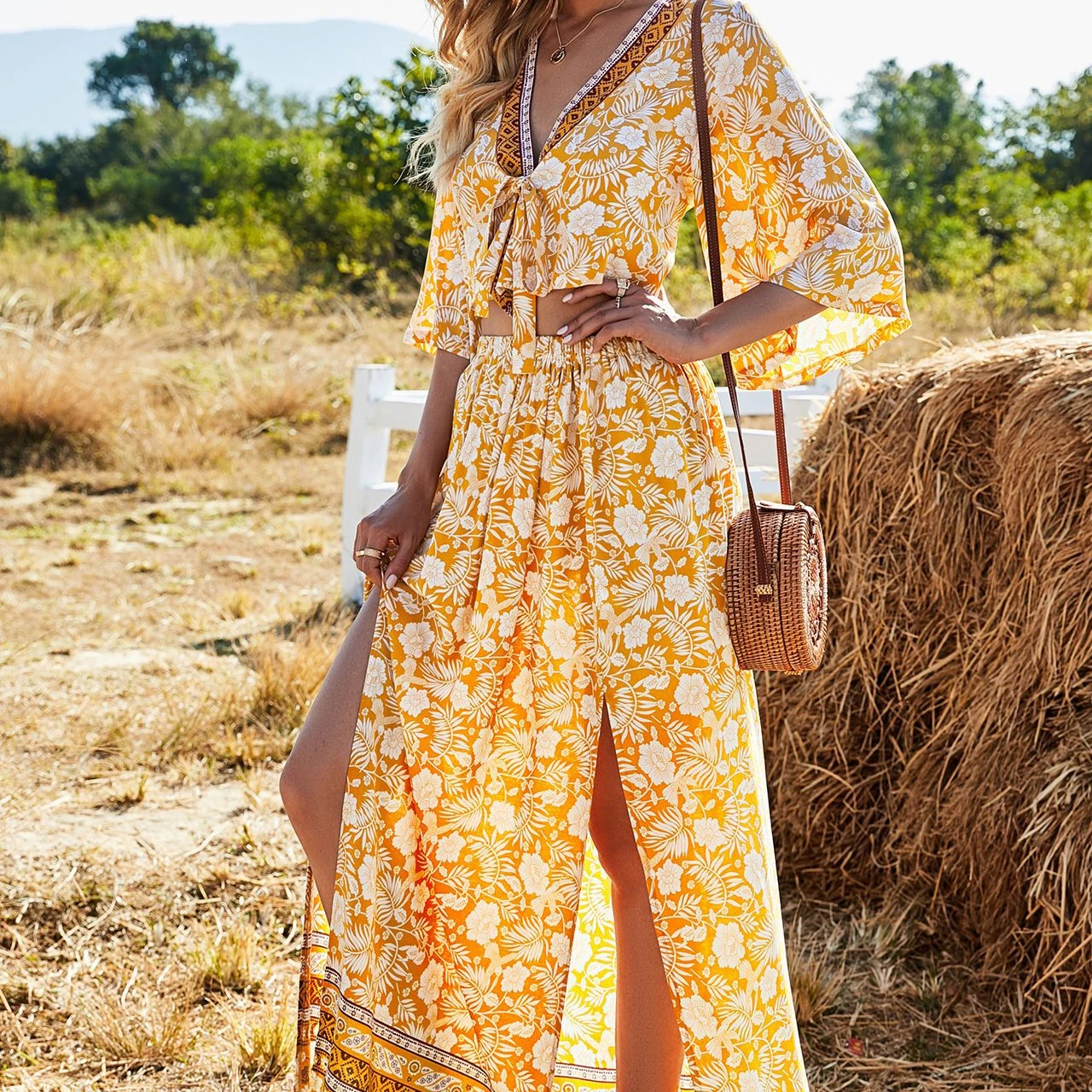 

Summer Bohemian style skirt print long summer dress rayon women V-neck sexy top skirt 2 piece set, Picture
