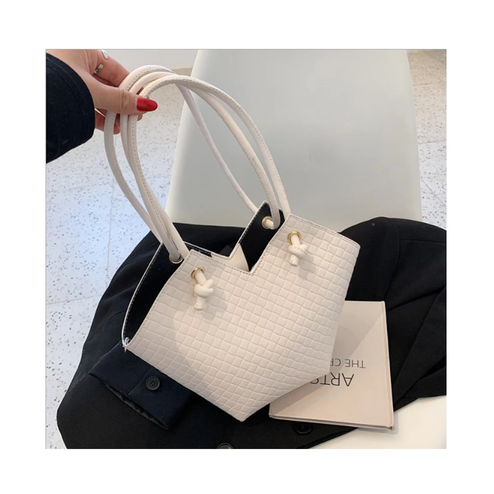 

Stylish plaid vegetable basket bag 2021 Luxury Large retro woven beach shoulder tote bag for Women hand bags, Customizable