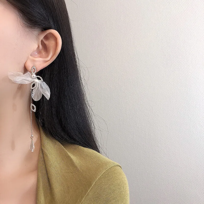

Design Ribbon Bow Tassels Metal Temperament Pendant Earrings Jewelry For Women
