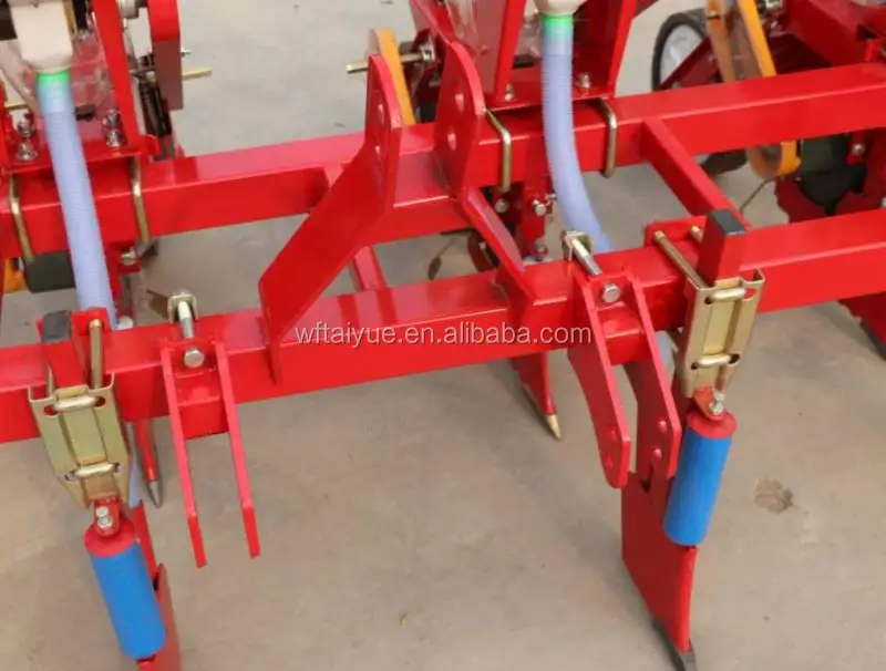 corn planter (4).jpg