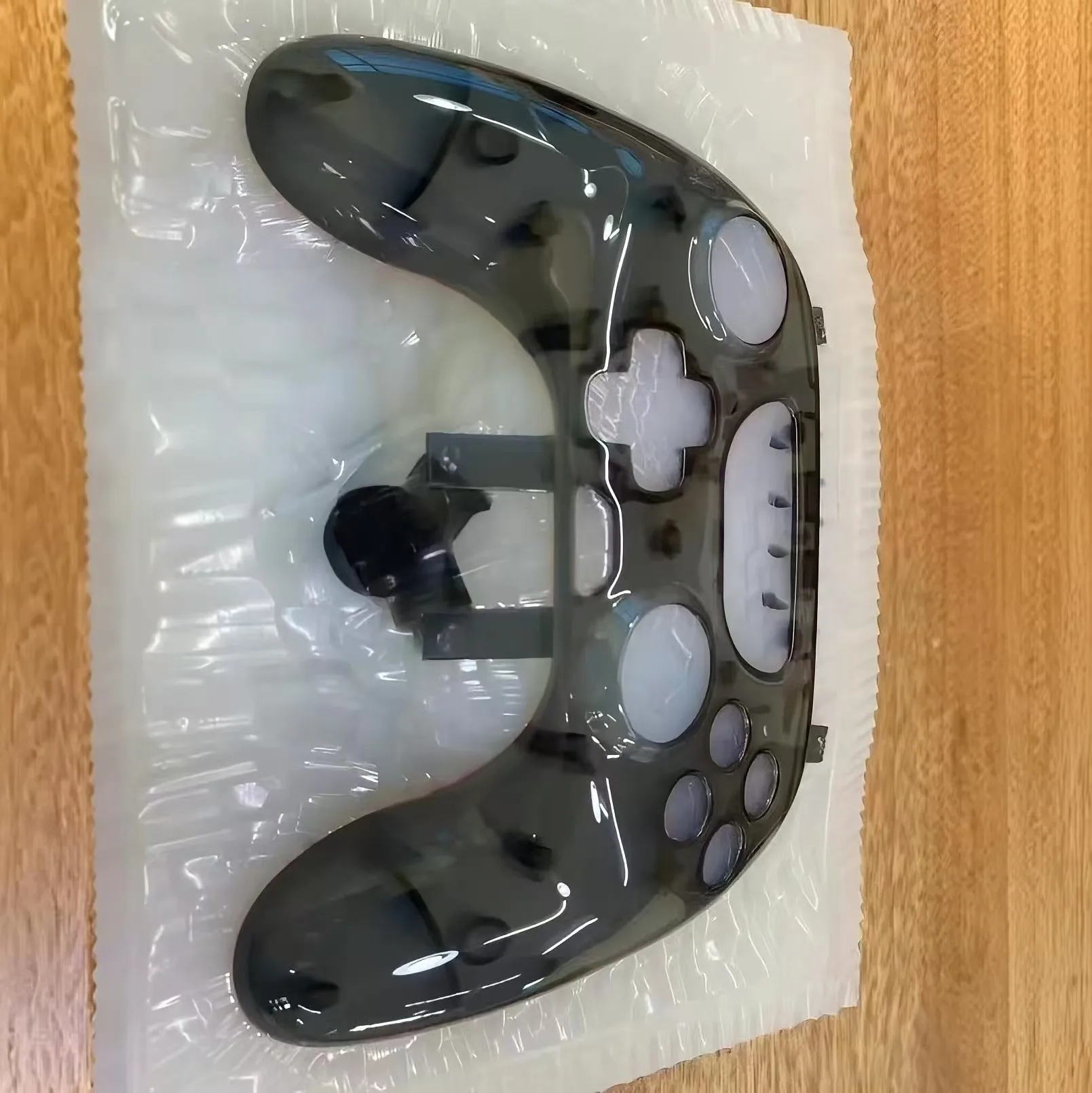 Translucent Controller Shell