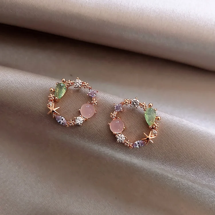 

2021 New Arrival Classic Round Pink Green Crystal Stud Earrings Sweet Flower Circle Hoop Earring for women Fashion Jewelry Gift