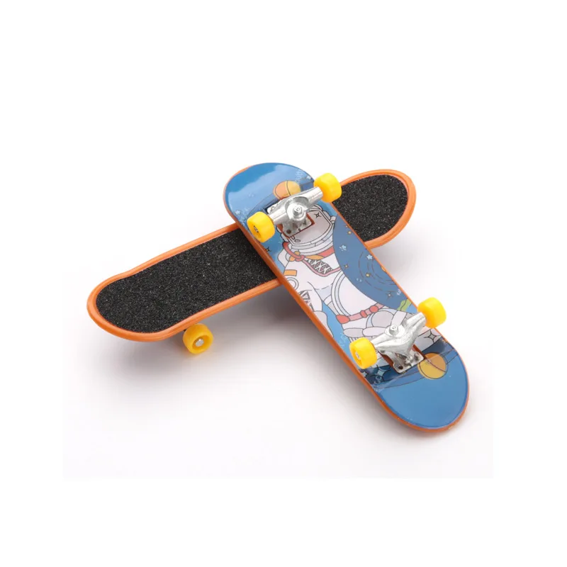 

Each 12Pcs Fingerboard Wholesale Fingerboards Finger Skateboard Fingers Mini Kids Toy Skateboards