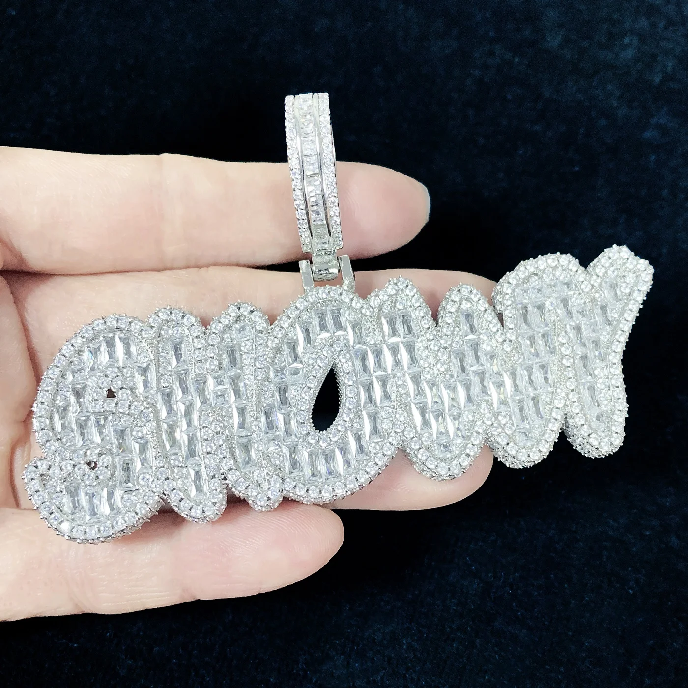 

Hotsale Baguette Cubic Zirconia Customized Choker Initial Necklace Name Plate Ice Out Pendant Bling HIPHOP New Design