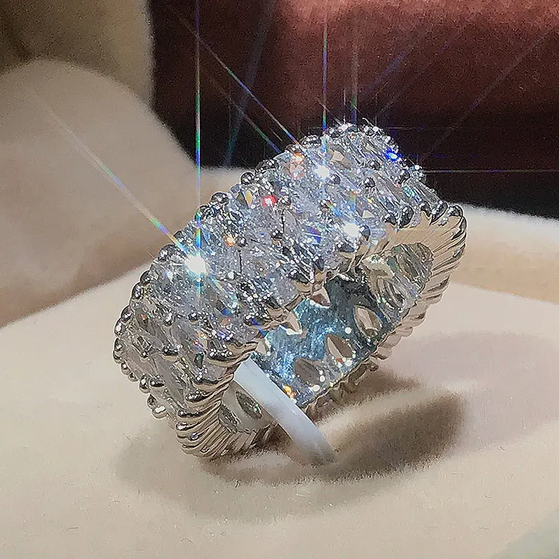 

Women Luxury Jewelry Round Full Zircon Stone Finger Ring Dazzling Double Row Water Dripping CZ Wedding Ring