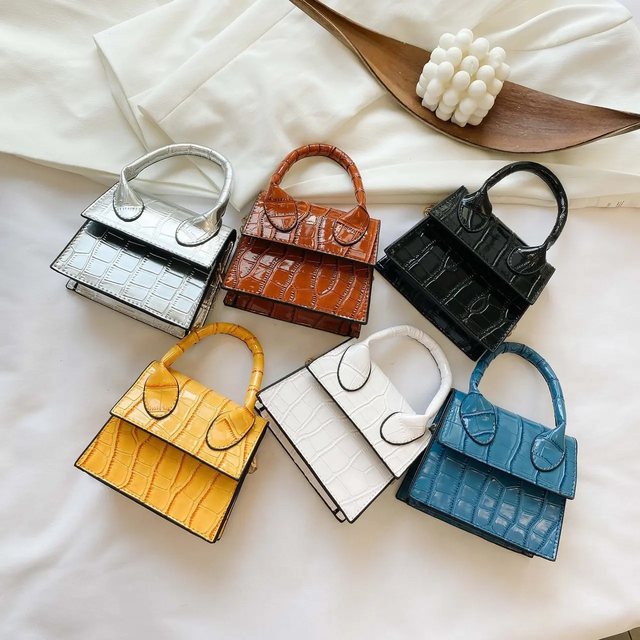 

Luxury Jelly Purses And Handbags For Women Mini Crocodile Pattern Pu Bag Cute Handbag Vendors Fashion Shoulder Handbag 2021