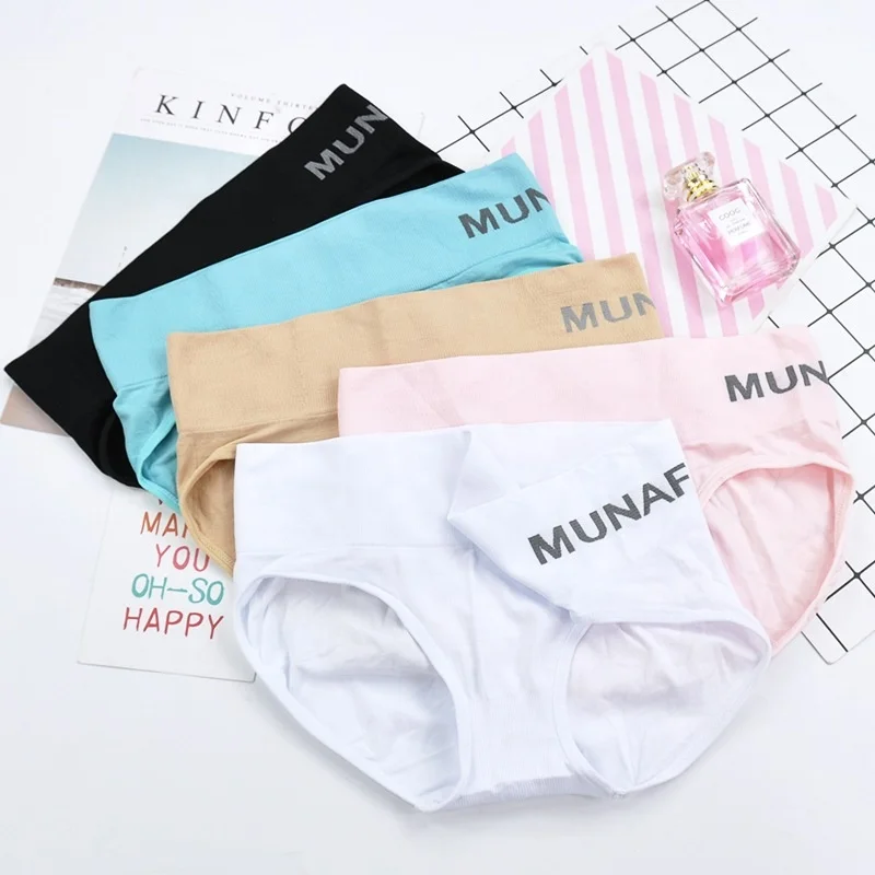 

MUNAFIE young ladies seamless brief panties Middle waist Breathable briefs women underwear sexy ladies, White, pink, black, complexion, gray, blue