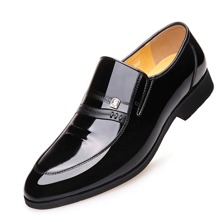 

China handmade men flat genuine leather round head black dress shoes