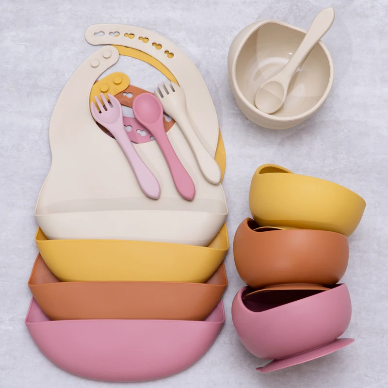 

Custom Waterproof Bib Silicone Fork Spoon Ear bowl Straw Cup Bebe Baby Kids Dining Product New Feeding Set