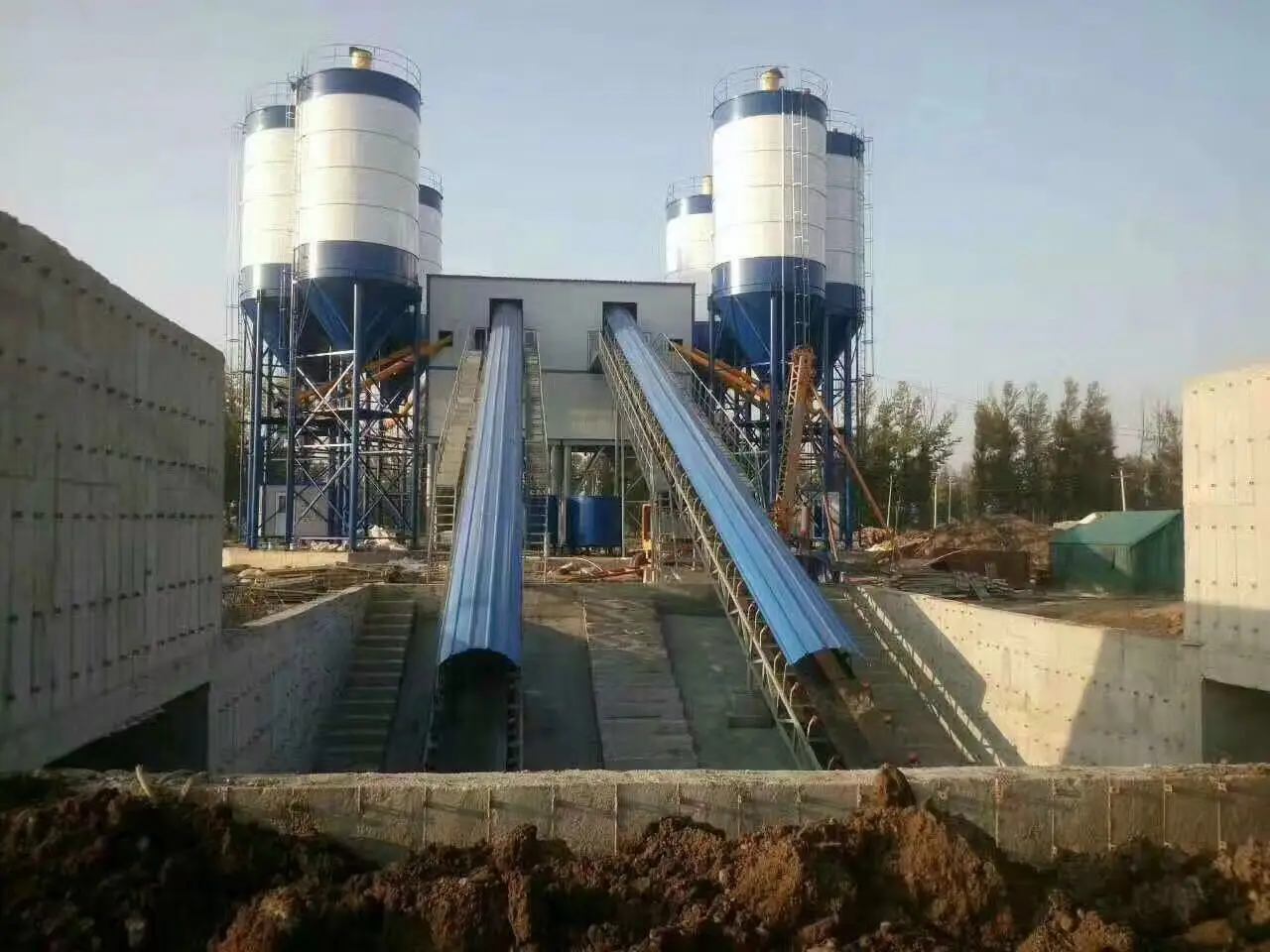 
HZS 60 Belt type concrete batching plants 