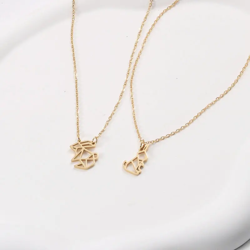 

Fashion Jewelry Wholesale Linellae Hollow Rabbit Pendant Necklace Stainless Steel Necklace