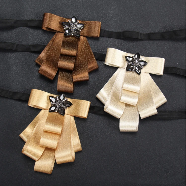 

Customized Brooch Flower Fashion Wedding Designer Brooches And Pins Pins Star Hijab Pins Brooches Men, Picture shown